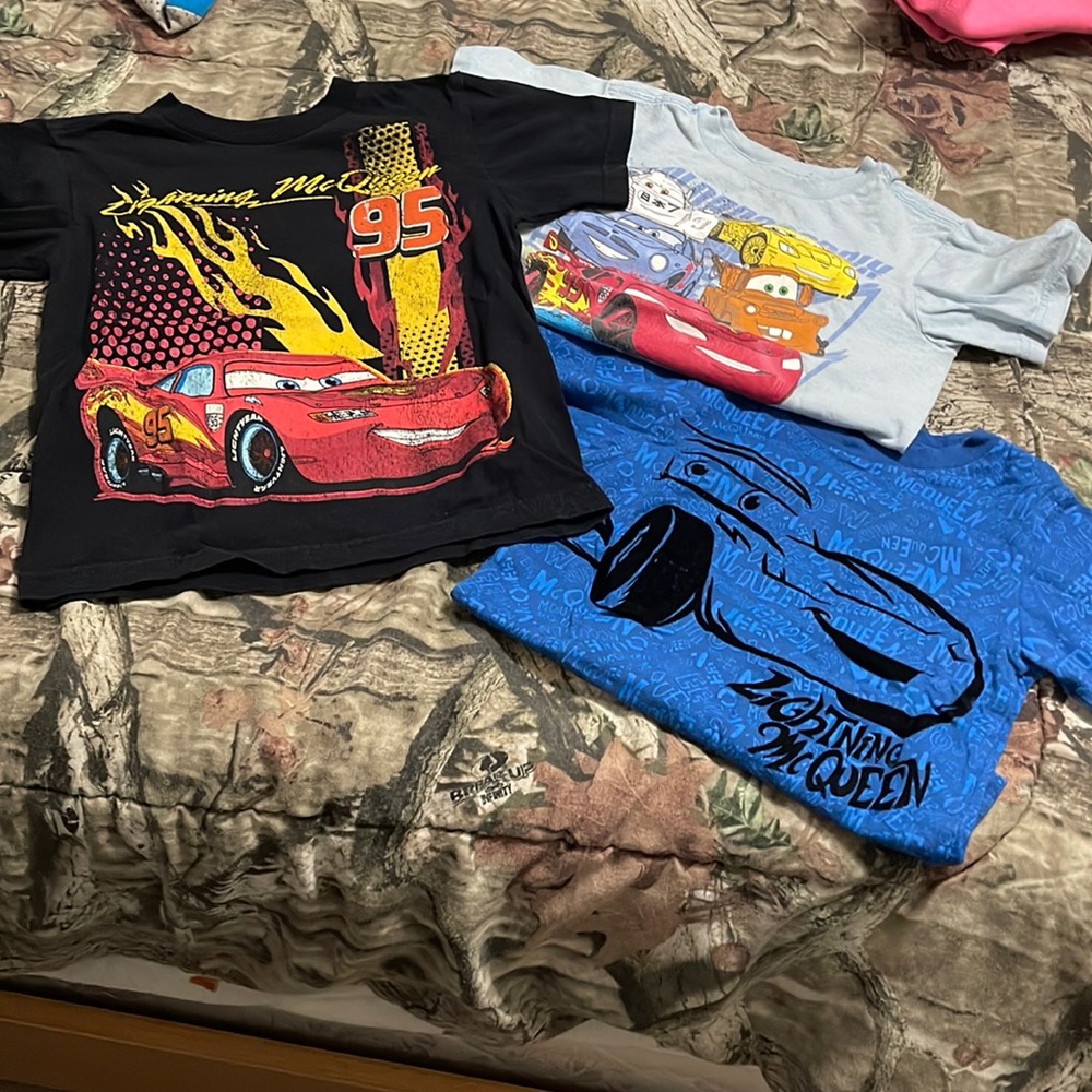 Disney cars T-shirt lot